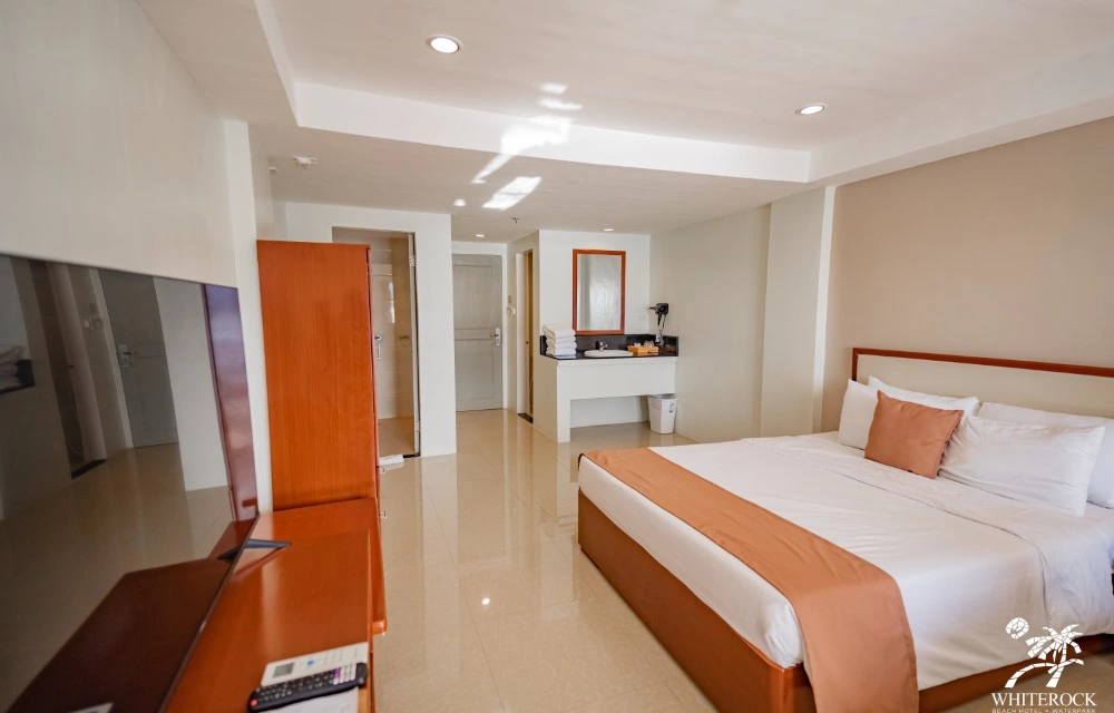 Beachfront Room 